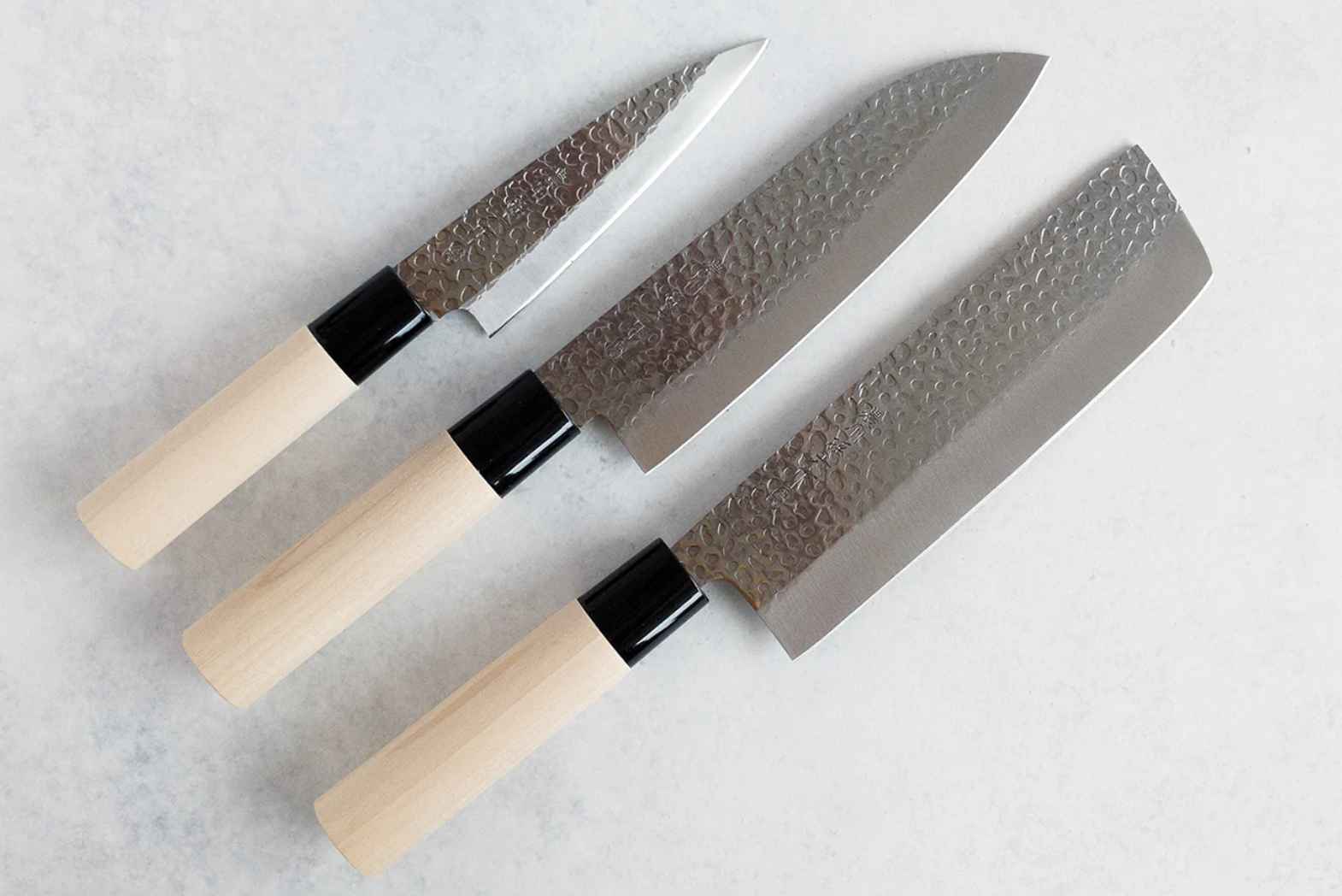 Buyers guide to kitchen knives