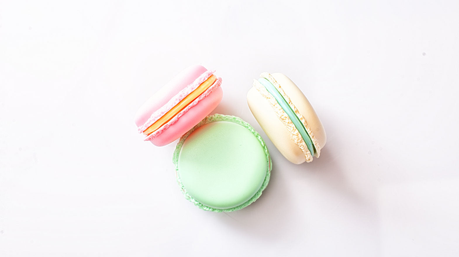 how to make perfect macarons and solve common problems that occur