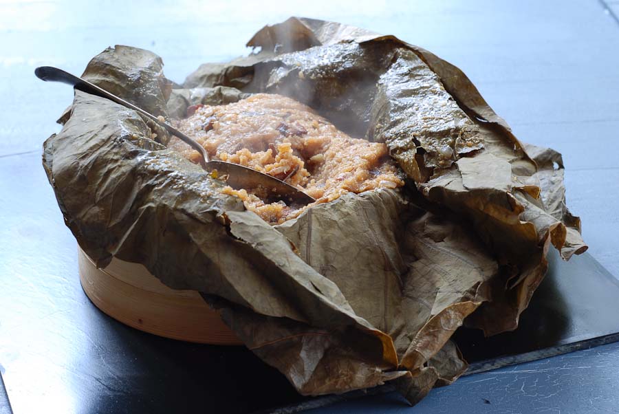 Steamed Glutinous Rice In A Lotus Leaf Recipe