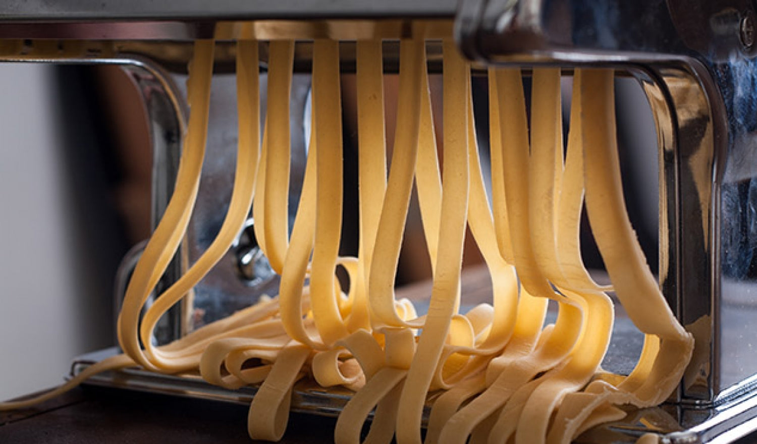5 Essential Tools for Making Handmade Pasta Like an Italian