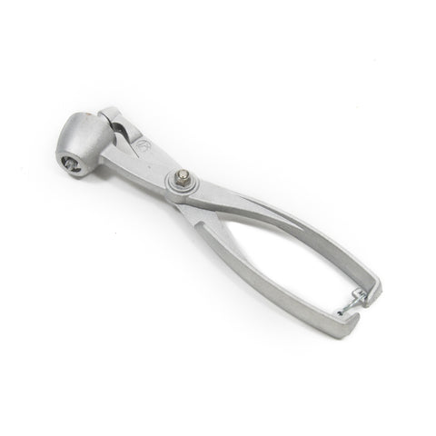 Cherry & Olive Pitter