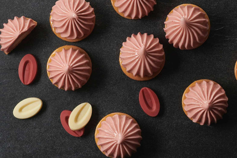 Valrhona Strawberry & Ivoire Tartlets Recipe