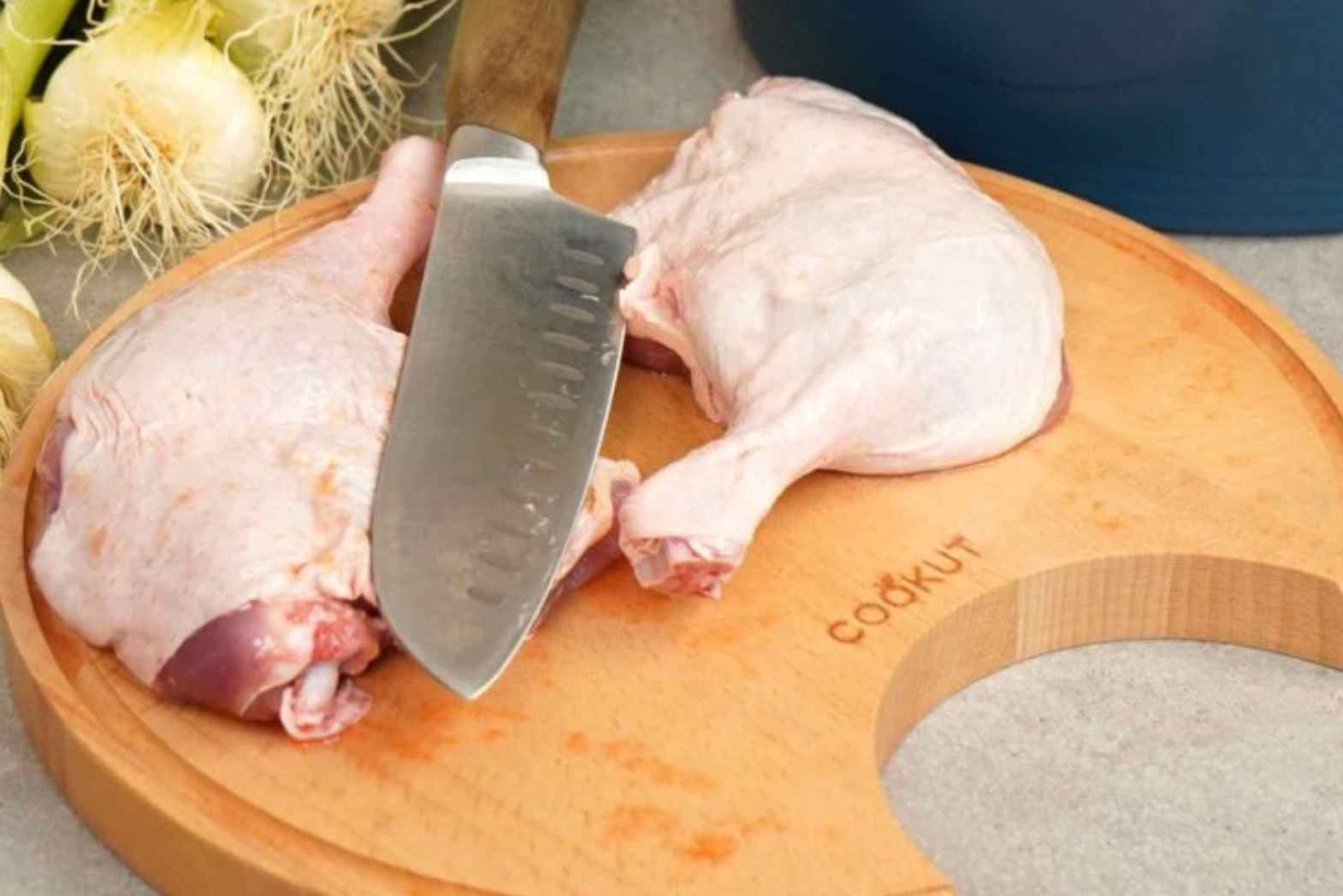 How to Clean a Chopping Board