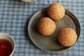 Jian Dui - Stuffed Sesame Balls Recipe