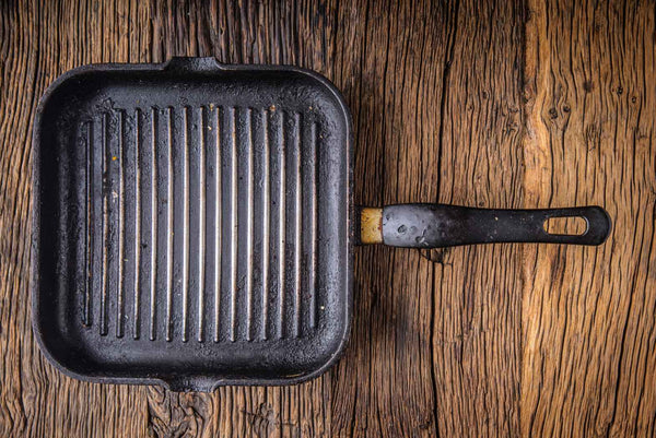 How To Clean a Cast Iron Pan