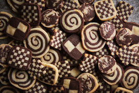 Schwarz-Weiß-Gebäck, Black and White Biscuit Recipe by Jurgen Krauss