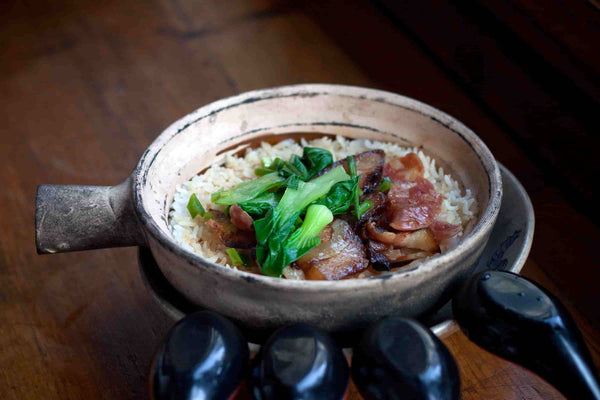 chinese claypot rice sausage meal