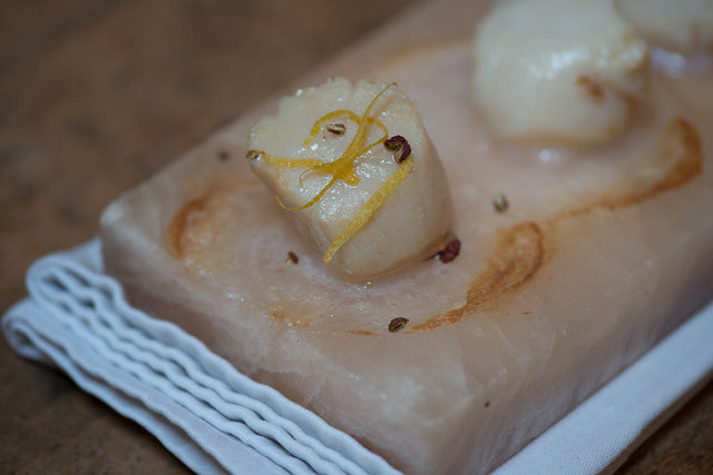 How To Cook Scallops On A Himalayan Salt Plate