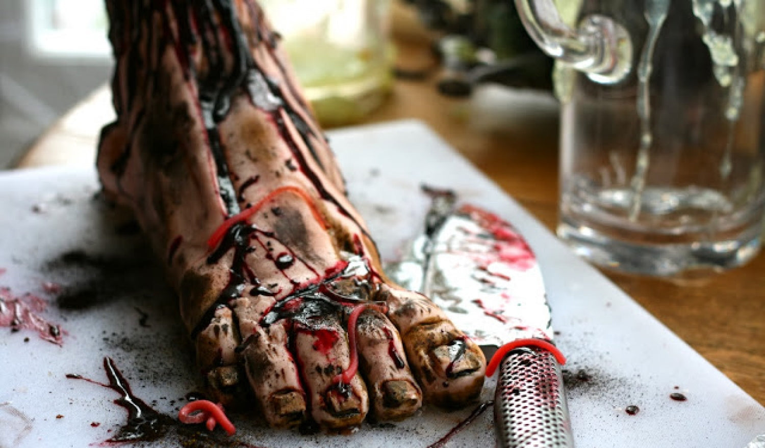 5 Gory Halloween Cakes To Delight And Disgust