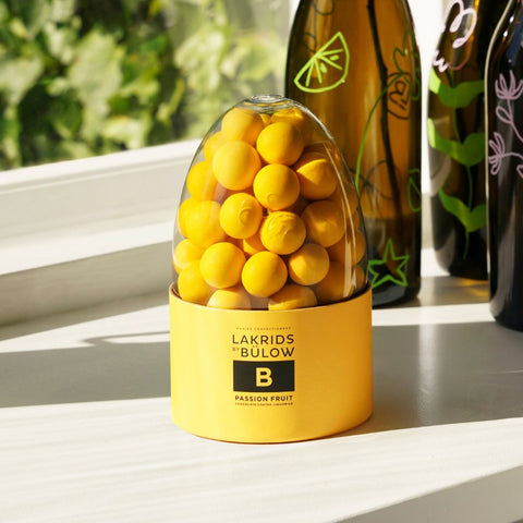 Lakrids AEGG Passion Fruit Chocolate Coated Liquorice Easter Egg, 470g