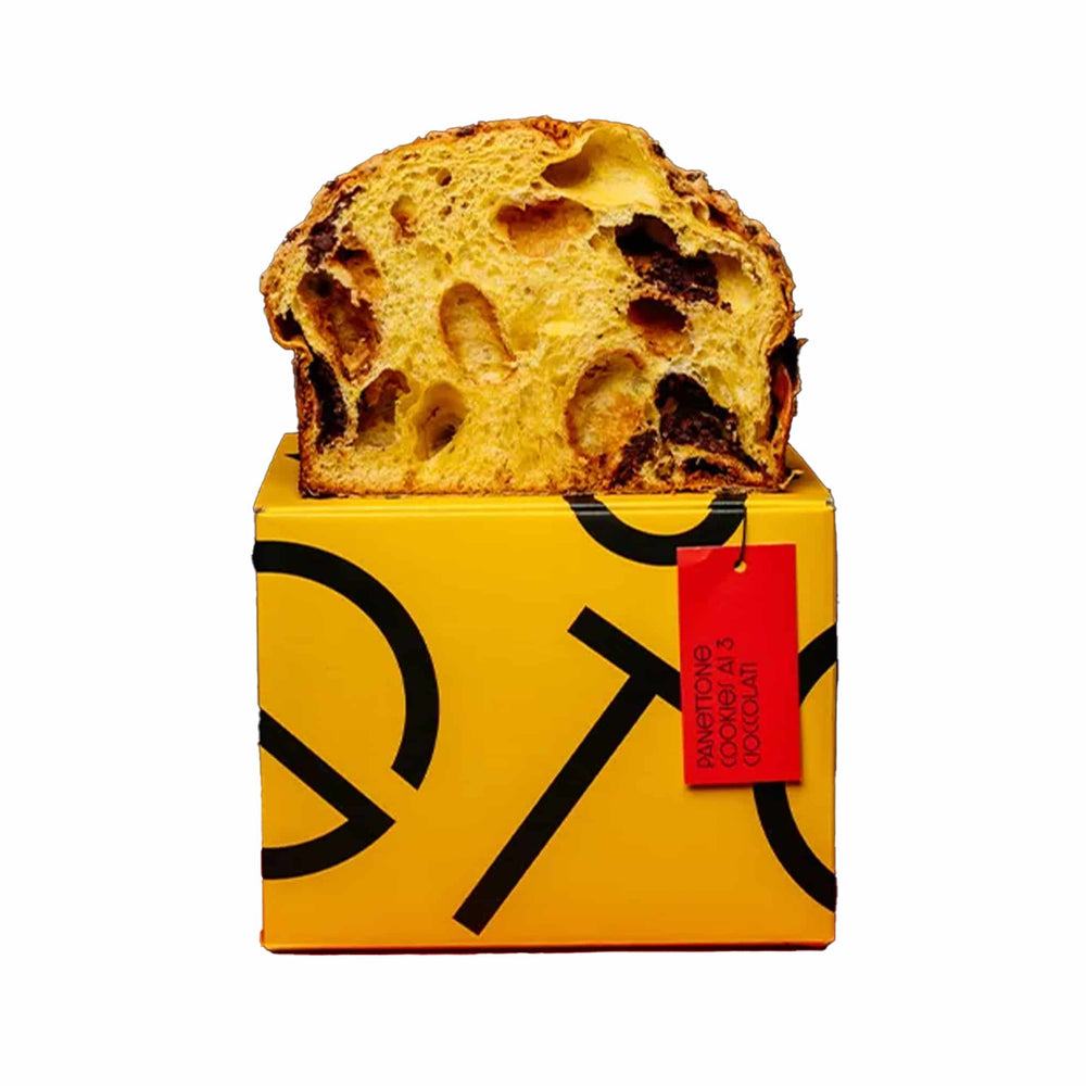 Gustificio Triple Chocolate Panettone, 900g