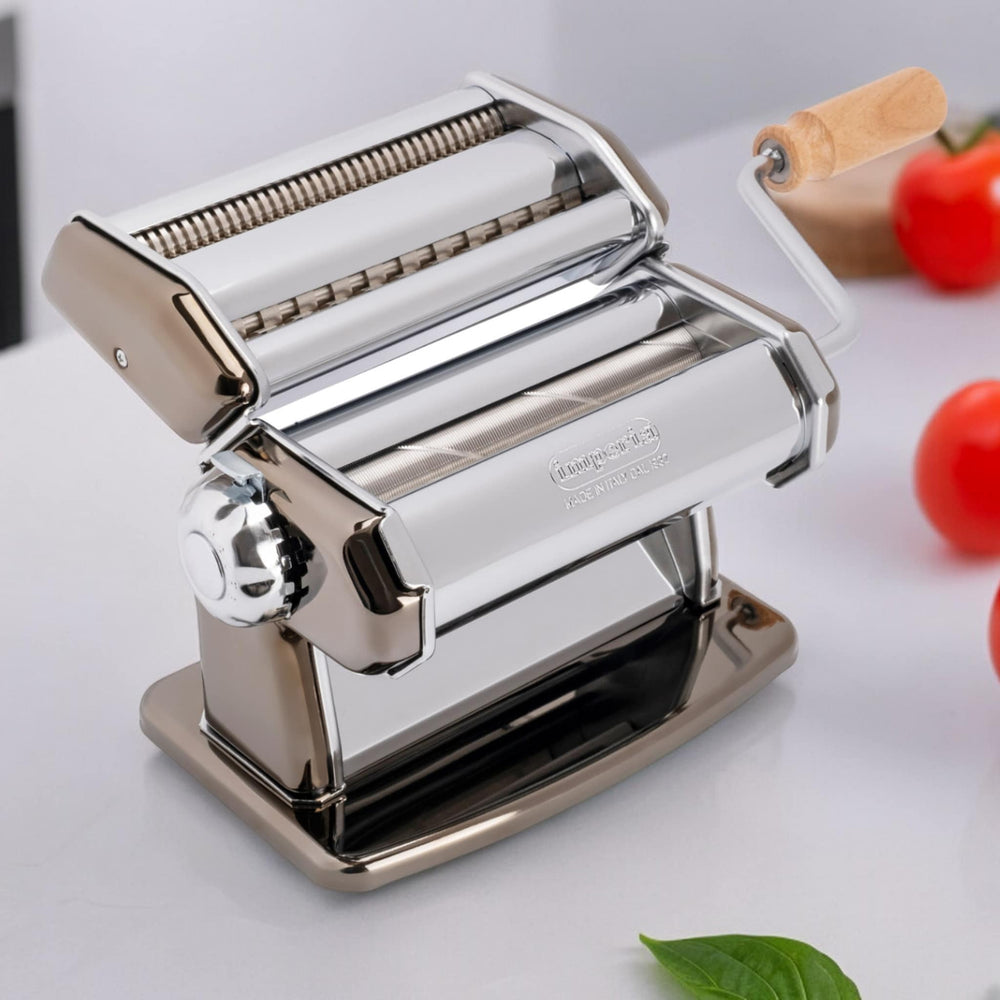 Imperia Black Gourmet Pasta Maker with Textured Rollers