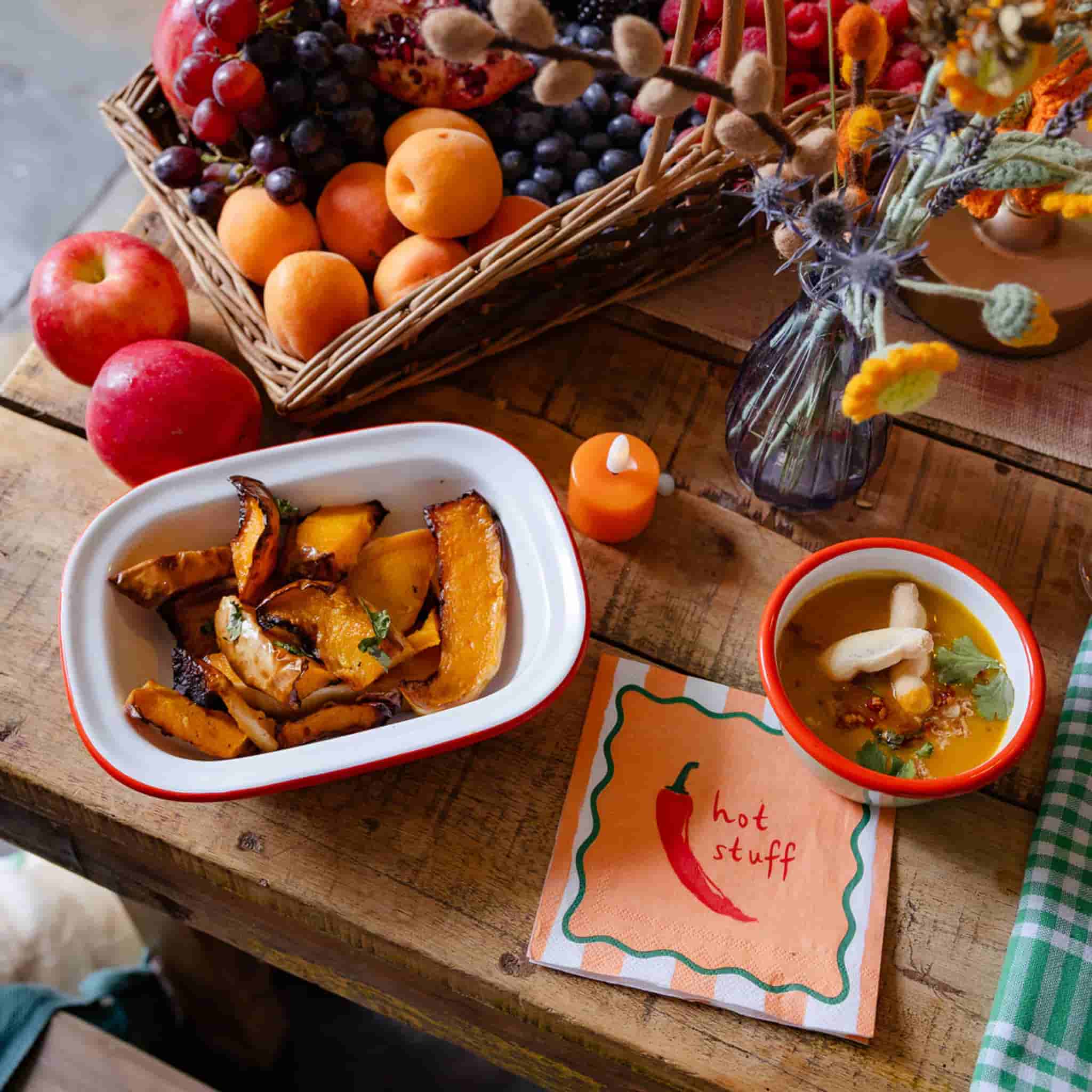 Chilli Printed Enamel Small Roasting Dish, 20cm