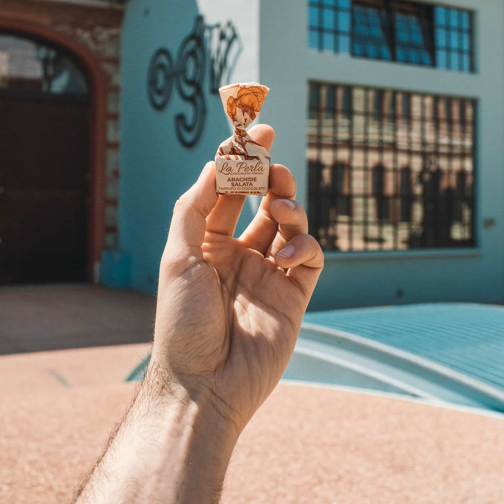 La Perla di Torino Salted Peanut & Caramel White Chocolate Truffles, 200g