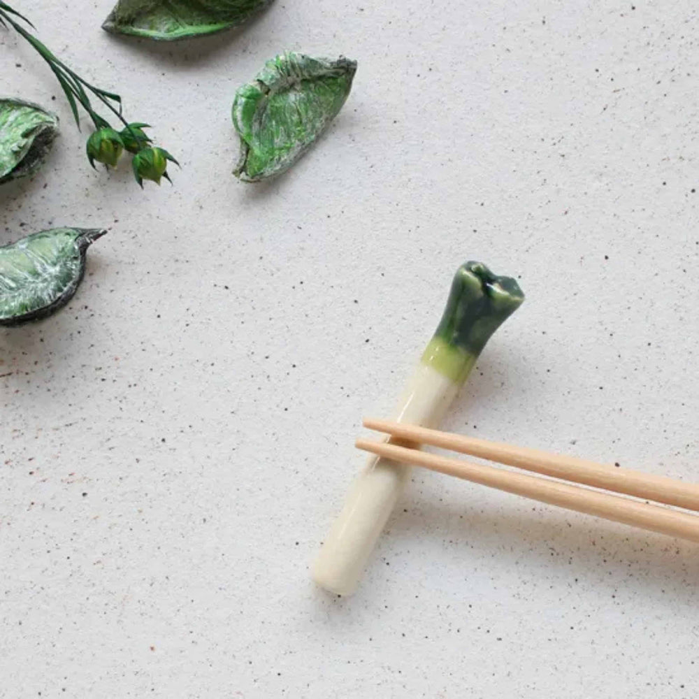 Kujo Green Onion Japanese Ceramic Chopstick Rest
