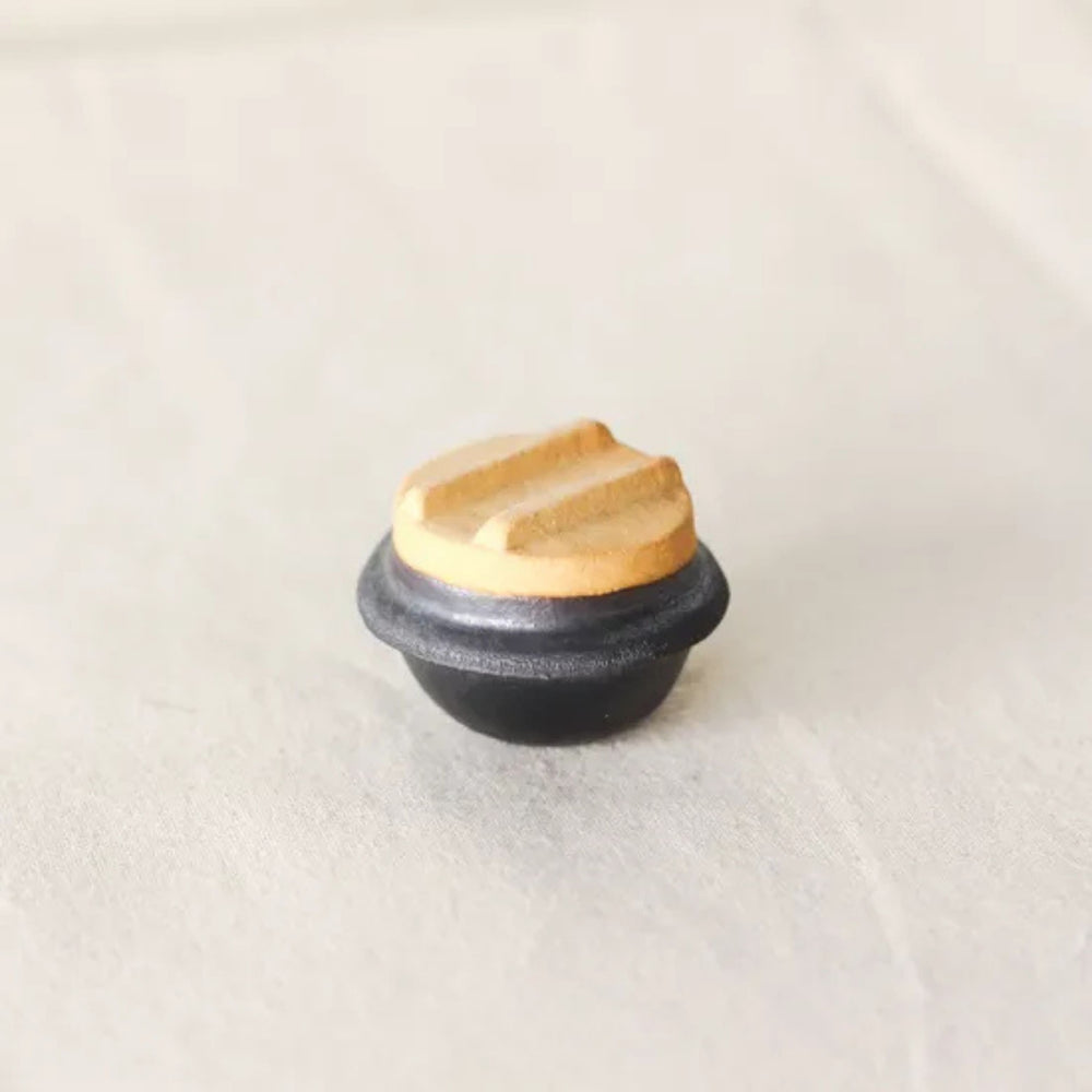 Kamameshi Pot Japanese Ceramic Chopstick Rest