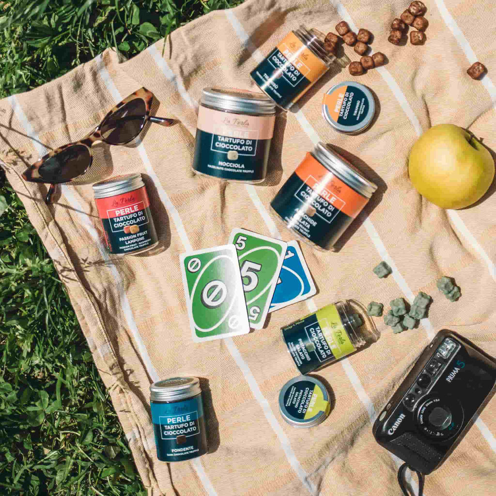 La Perla di Torino Mini Pistachio & Raspberry Truffles, 50g