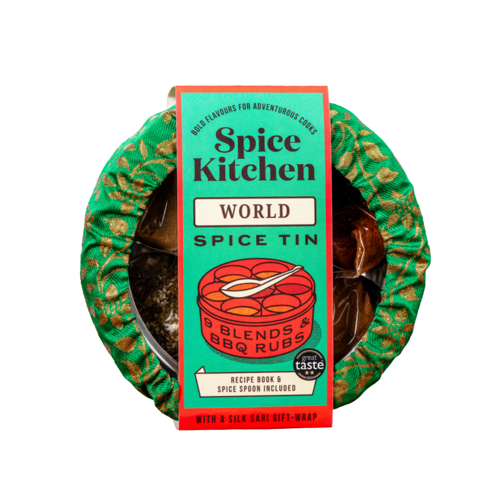 Spice Kitchen World Spice Tin with Silk Wrap, 850g