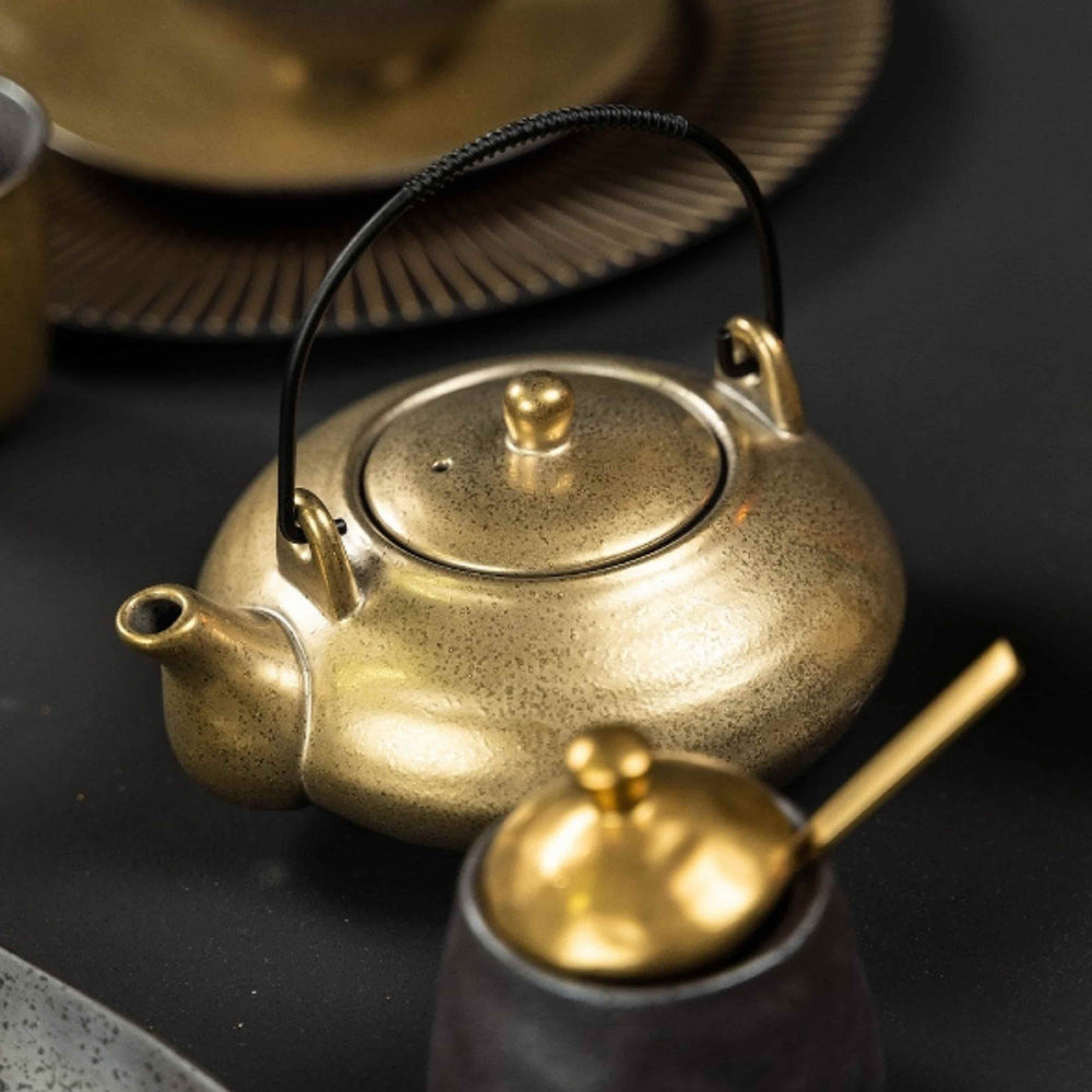 Cast Iron Gold Assam Teapot, 750ml