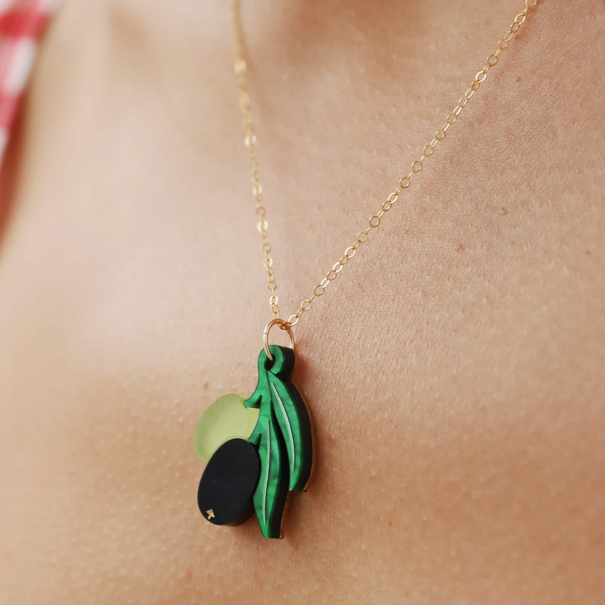 Llife　QUILLE BOTTLE NECKLACE Wolf & Moon Olive Necklace | Buy online UK – Sous Chef UK