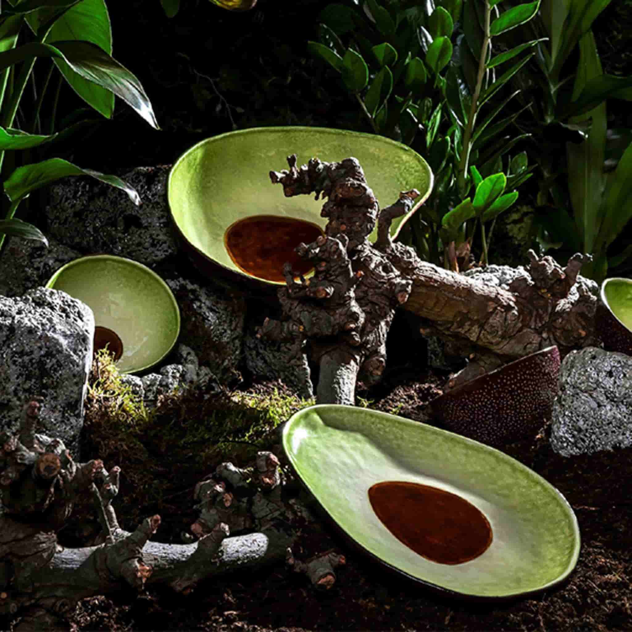 Bordallo Pinheiro Tropical Fruits Avocado Salad Bowl, 34x23x9cm