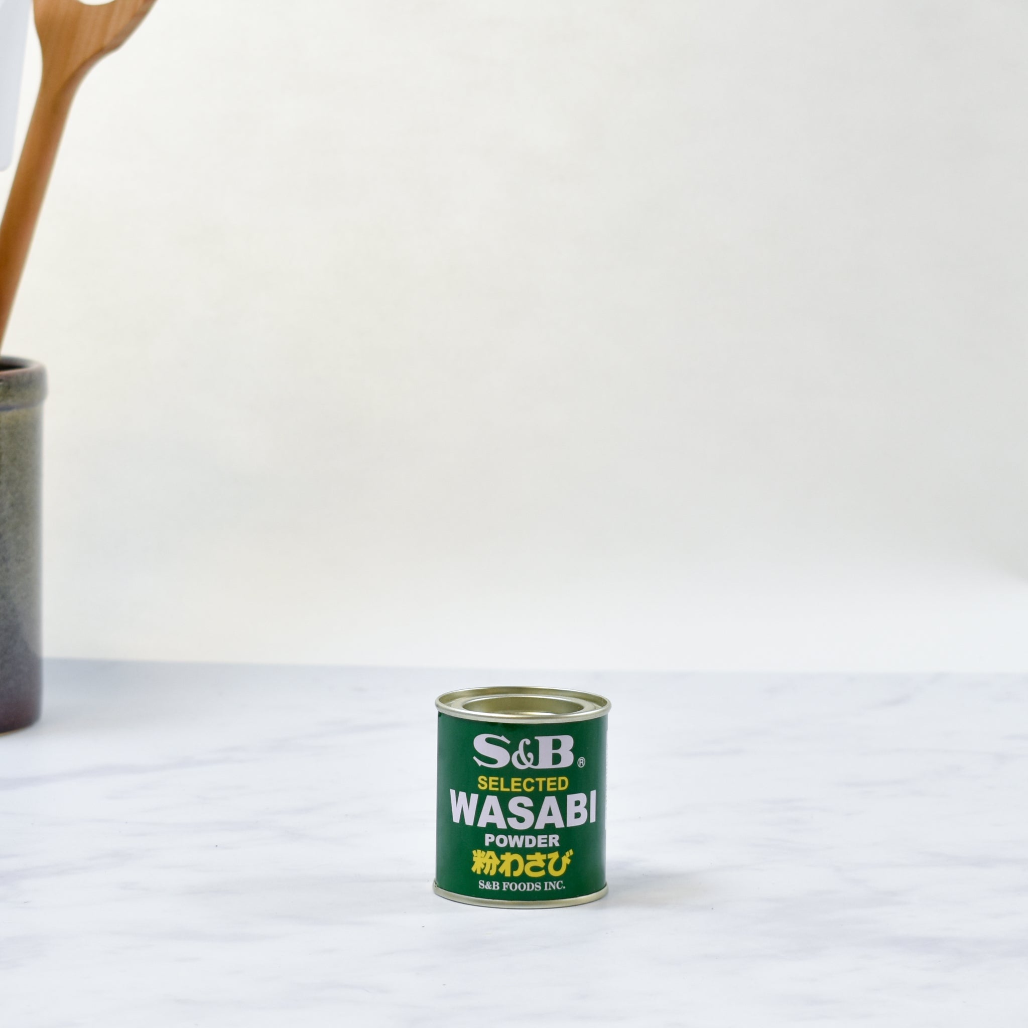 Wasabi Flavour Horseradish Powder 30g lifestyle photograph