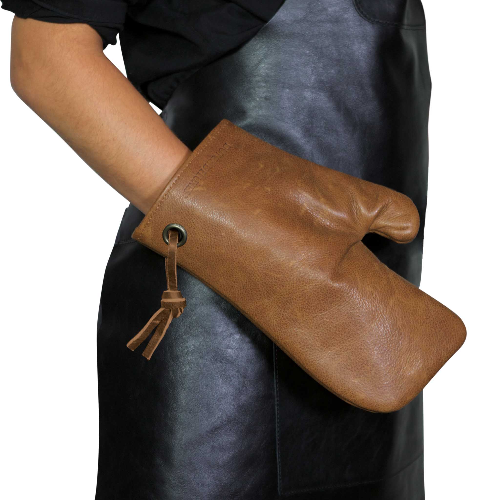Dutchdeluxes Leather Oven Glove in Vintage Camel Cookware Kitchen Clothing Hand