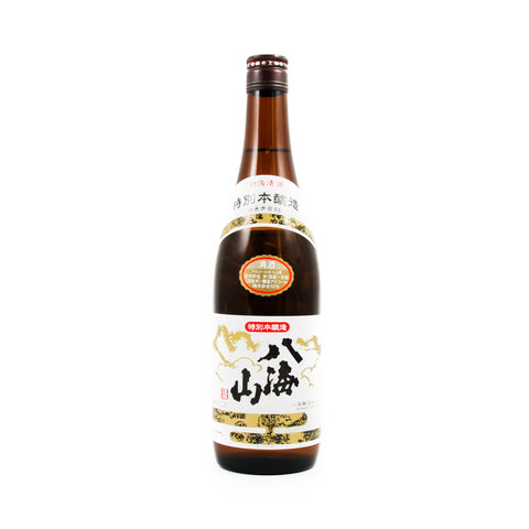 Hakkaisan Tokubetsu Honjozo Sake, 720ml