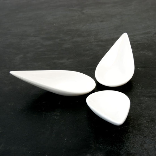 Kiji Stoneware & Ceramics Small Porcelain Tear Drop Canape Spoon x 12 Tableware Canape Supplies